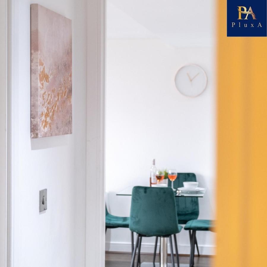 Pluxa Rose Quartz Luxury Stay Birmingham Extérieur photo
